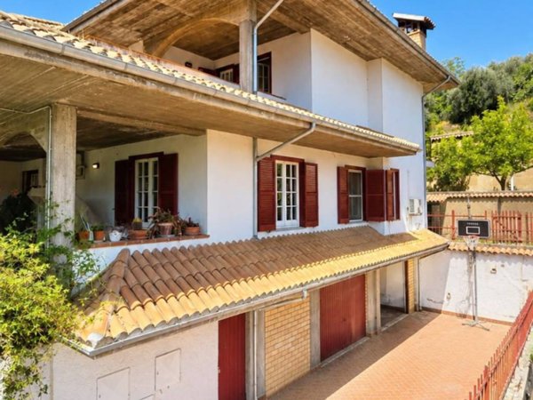casa indipendente in vendita a San Giovanni Teatino in zona Sambuceto