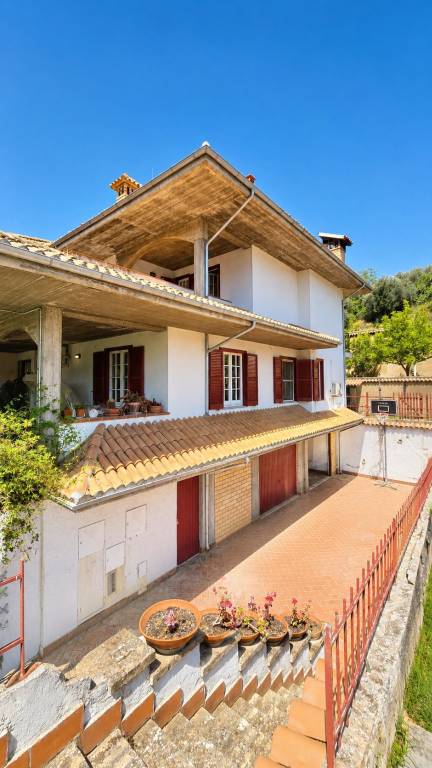 casa indipendente in vendita a San Giovanni Teatino in zona Sambuceto