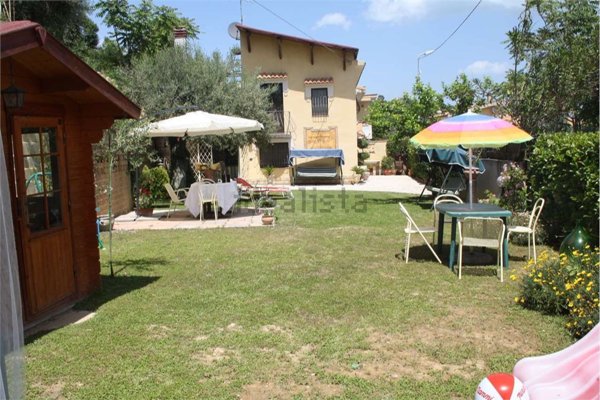 casa indipendente in vendita a San Giovanni Teatino in zona Dragonara