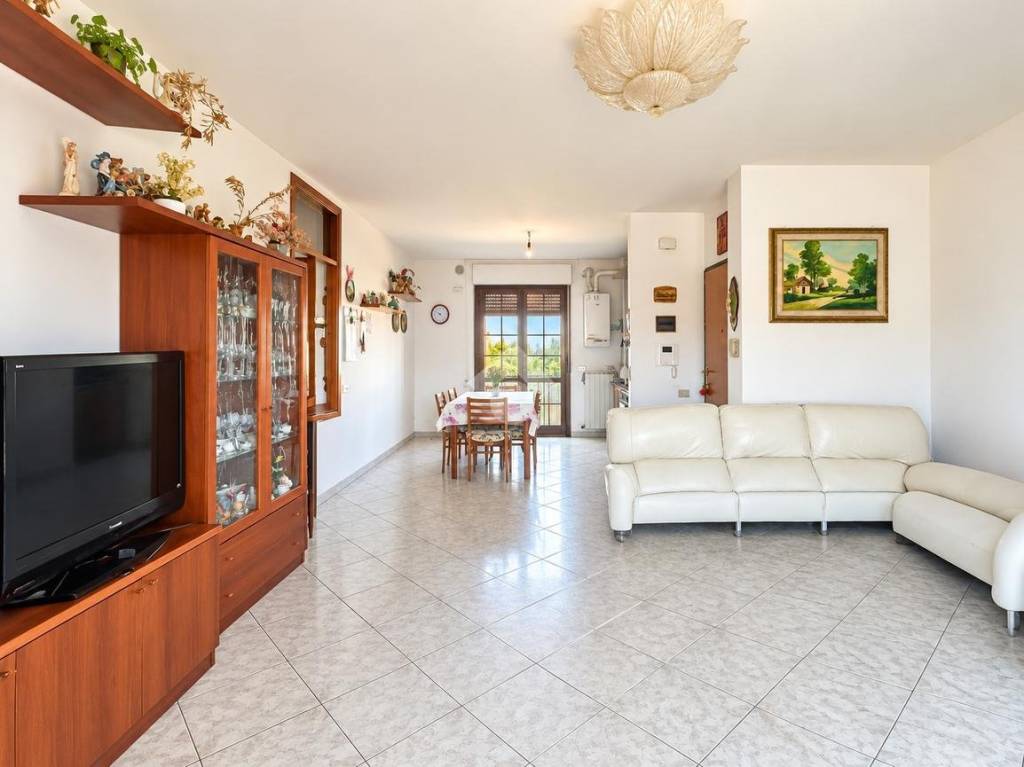 appartamento in vendita a San Giovanni Teatino in zona Sambuceto