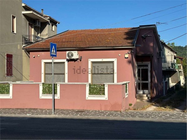 casa indipendente in vendita a San Giovanni Teatino in zona Sambuceto
