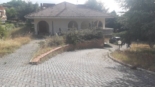 casa indipendente in vendita a San Giovanni Teatino in zona Dragonara