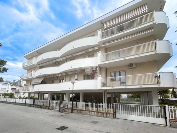 appartamento in vendita a San Giovanni Teatino in zona Sambuceto