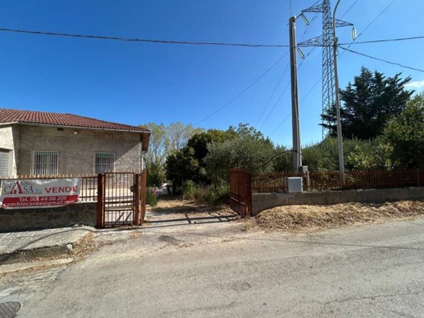casa indipendente in vendita a San Giovanni Teatino in zona Sambuceto