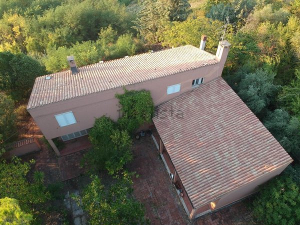 casa indipendente in vendita a San Giovanni Teatino in zona Dragonara
