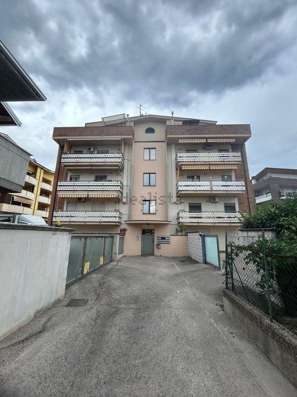 appartamento in vendita a San Giovanni Teatino in zona Sambuceto