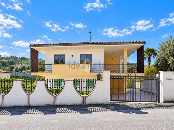 casa indipendente in vendita a San Giovanni Teatino in zona Dragonara