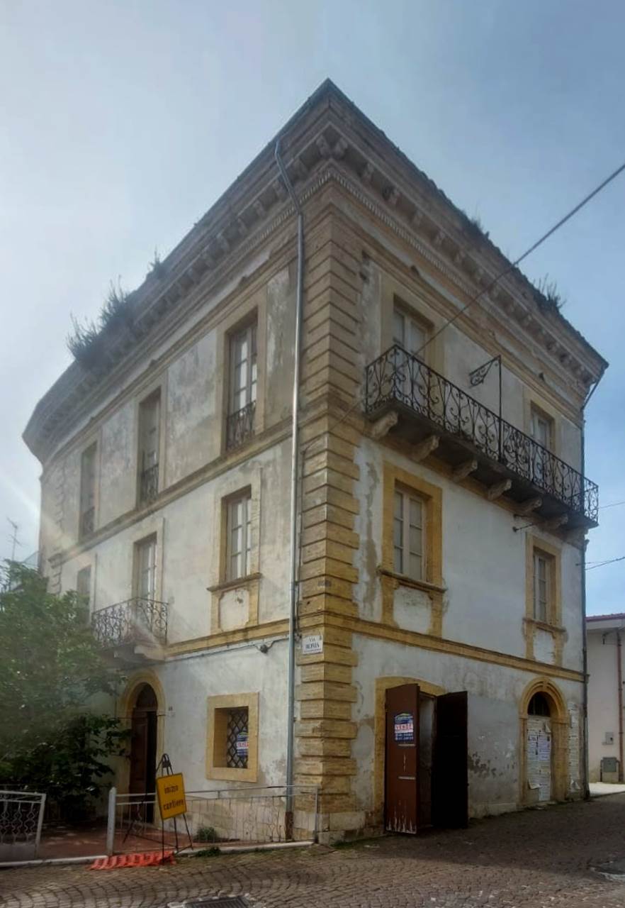 casa indipendente in vendita a Taurianova in zona San Martino