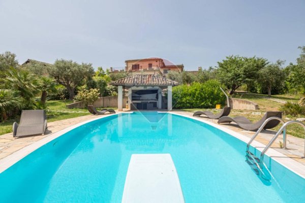 casa indipendente in vendita a San Martino sulla Marrucina