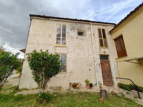 casa indipendente a San Martino sulla Marrucina in zona Colle di Paolo