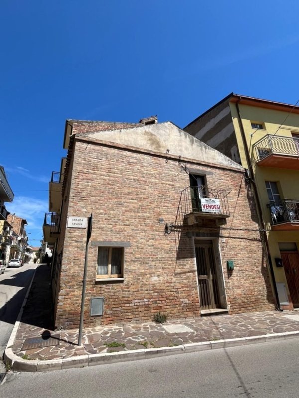 casa indipendente in vendita a San Salvo