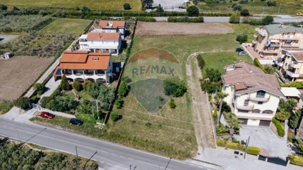 terreno edificabile in vendita a San Salvo