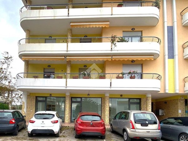 negozio in vendita a San Salvo