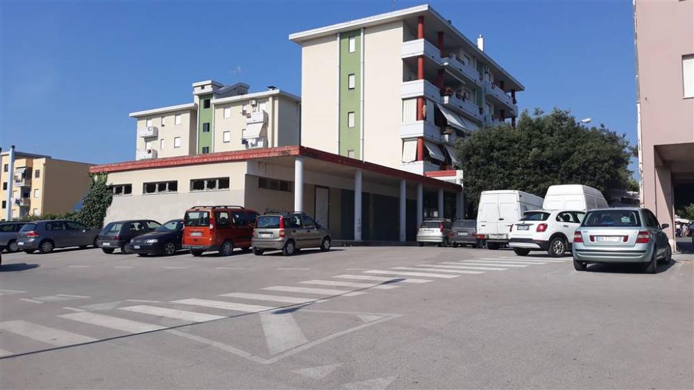 locale di sgombero in vendita a San Salvo