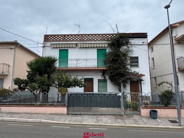 casa indipendente in vendita a San Salvo