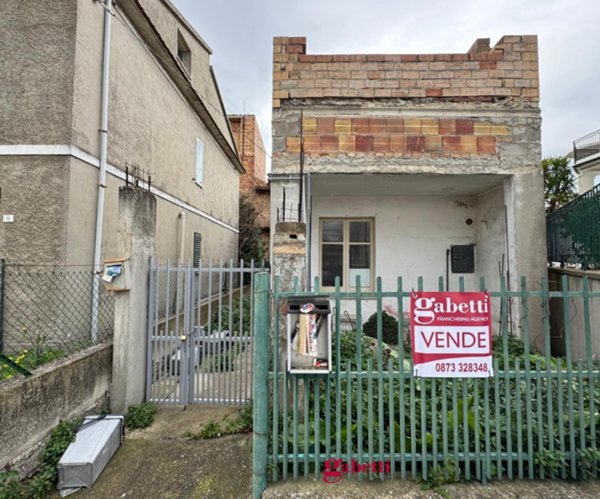 casa indipendente in vendita a San Salvo