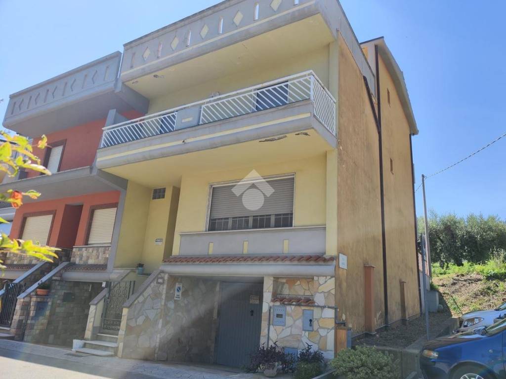 casa indipendente in vendita a San Salvo