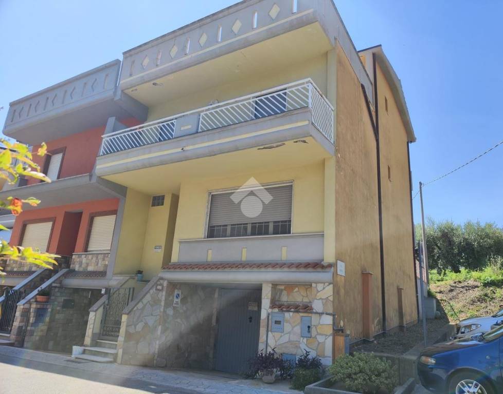 casa indipendente in vendita a San Salvo