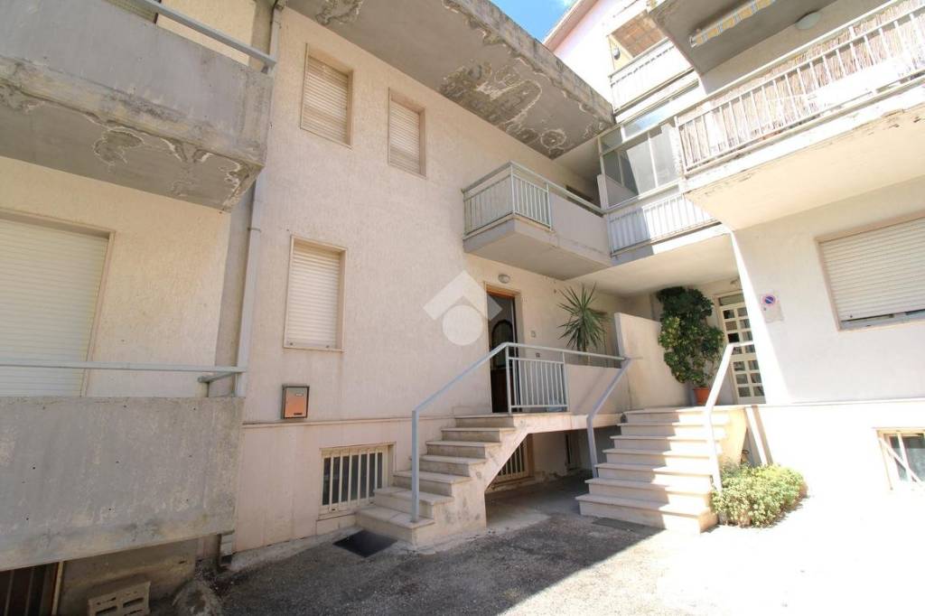 casa indipendente in vendita a San Salvo