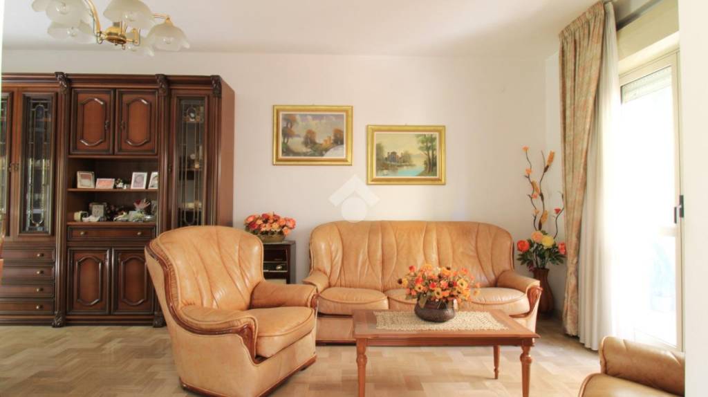 casa indipendente in vendita a San Salvo