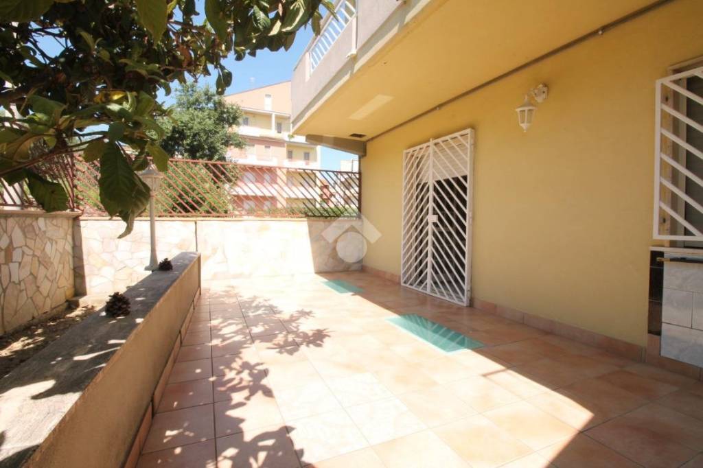 casa indipendente in vendita a San Salvo