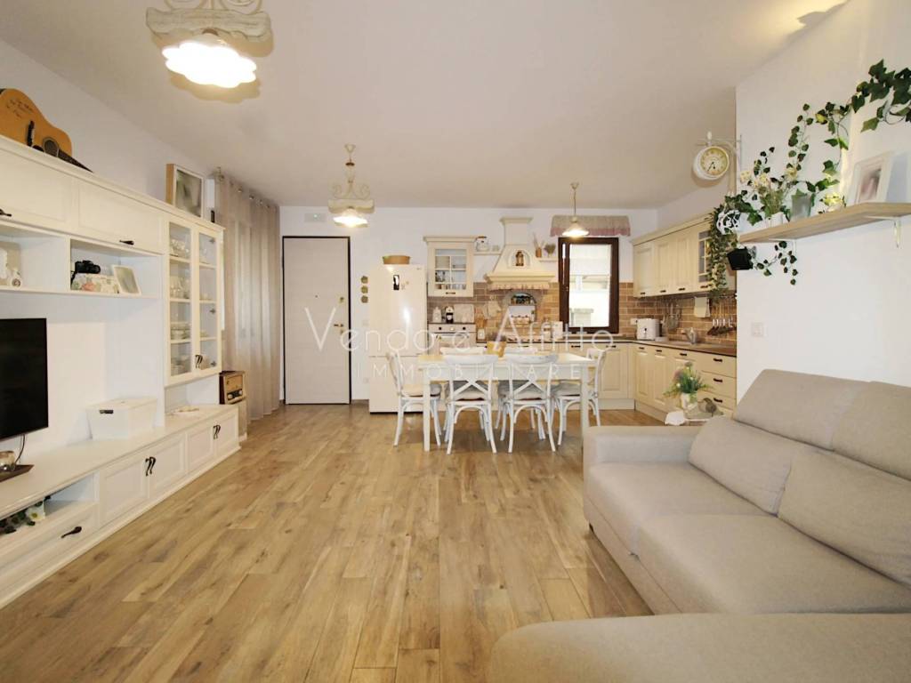casa indipendente in vendita a San Salvo