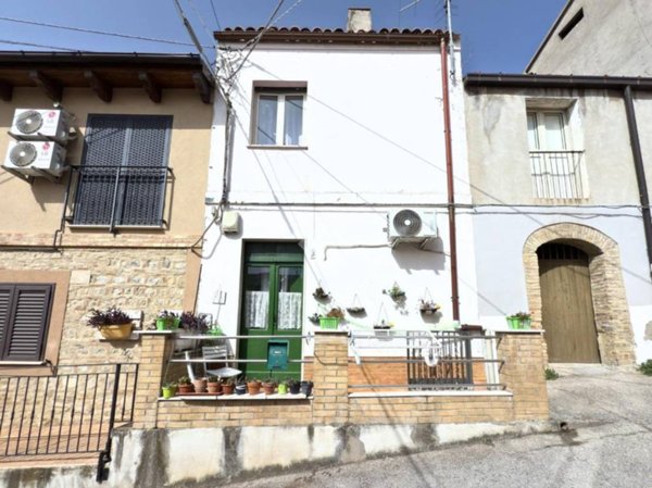 casa indipendente in vendita a San Salvo