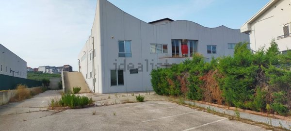 capannone in vendita a San Salvo