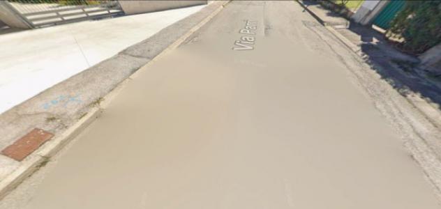 locale commerciale in vendita a San Salvo