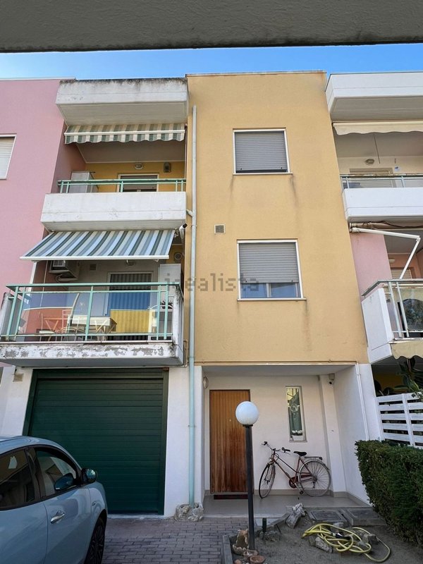 casa indipendente in vendita a San Salvo