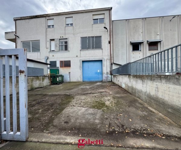 negozio in vendita a San Salvo