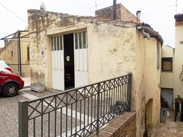 casa indipendente in vendita a San Salvo