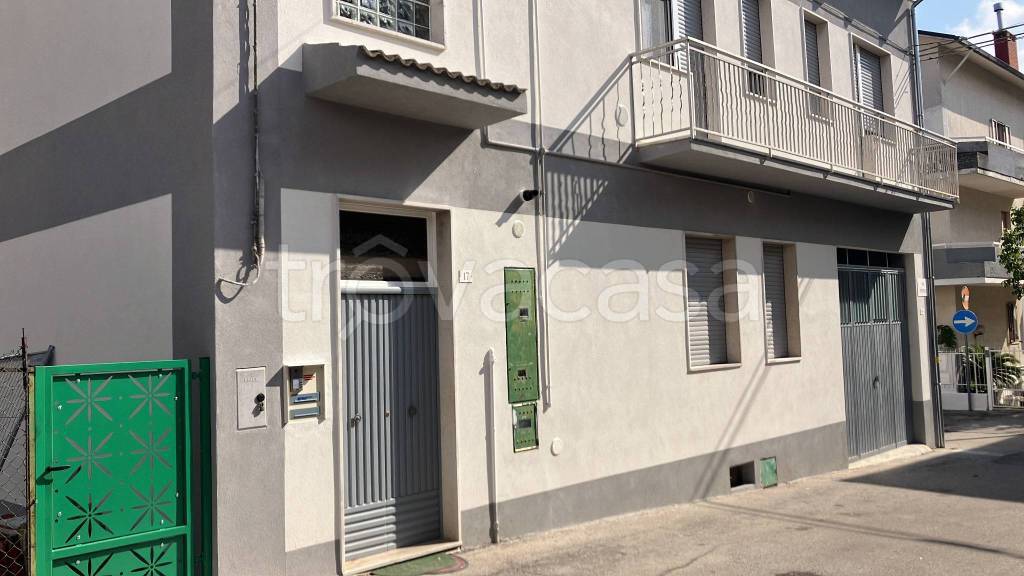 casa indipendente in vendita a San Salvo