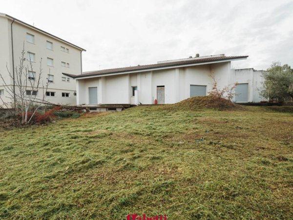 casa indipendente in vendita a San Salvo