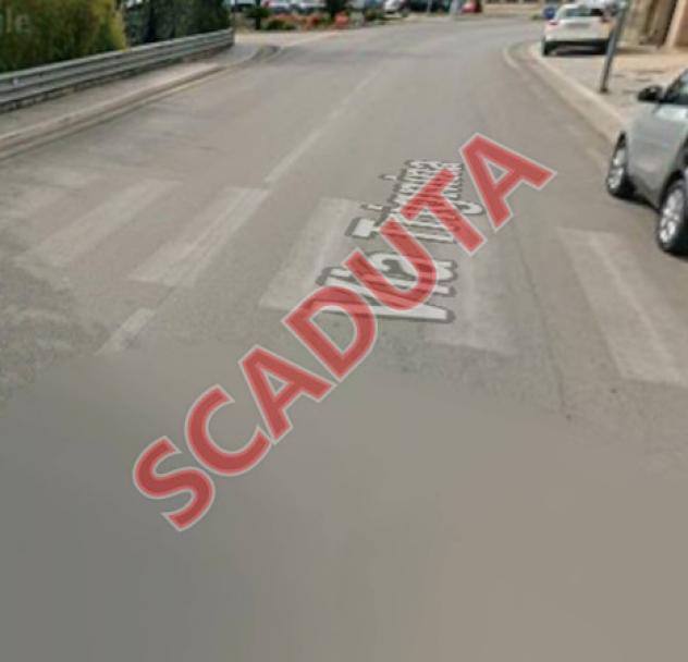 locale commerciale in vendita a San Salvo