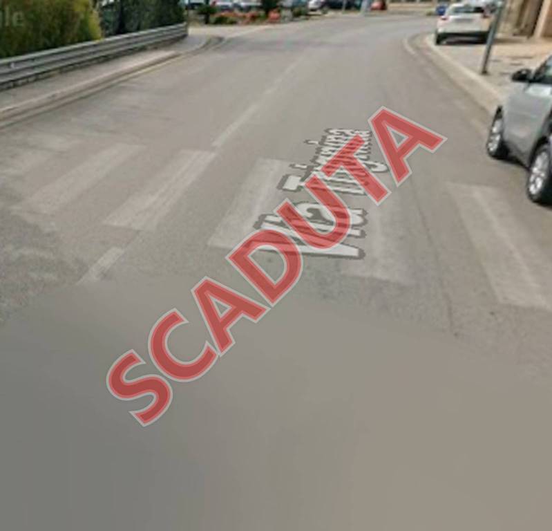 locale commerciale in vendita a San Salvo