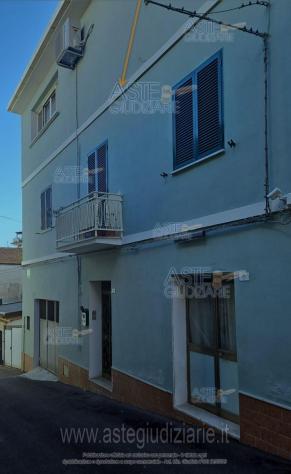 locale commerciale in vendita a San Salvo