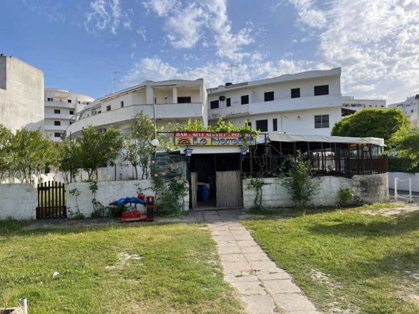 negozio in vendita a San Salvo in zona San Salvo Marina