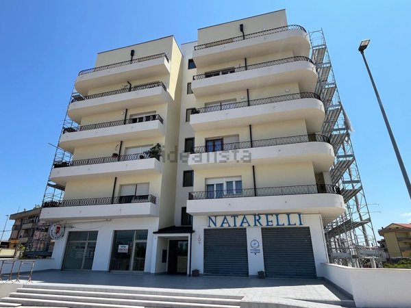 locale commerciale in vendita a San Salvo