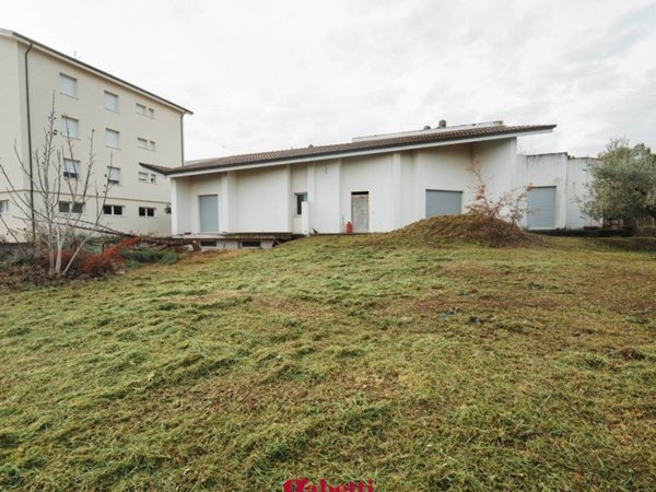 casa indipendente in vendita a San Salvo