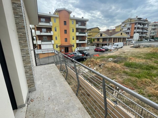 casa indipendente in vendita a San Salvo
