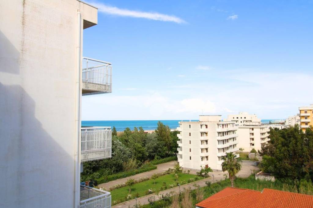 appartamento in vendita a San Salvo in zona San Salvo Marina