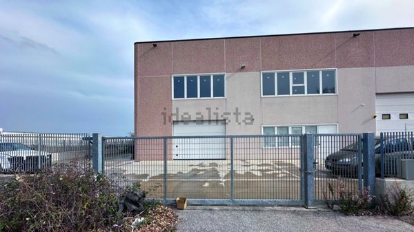 ufficio in vendita a San Salvo in zona San Salvo Stazione