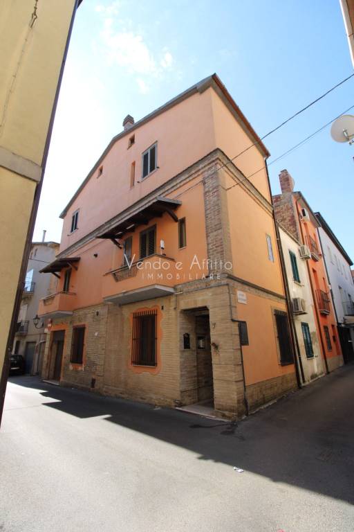 casa indipendente in vendita a San Salvo