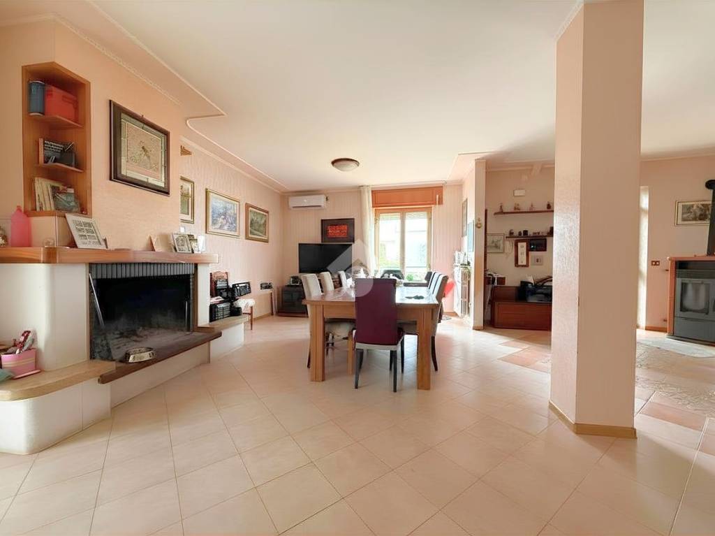 casa indipendente in vendita a San Salvo
