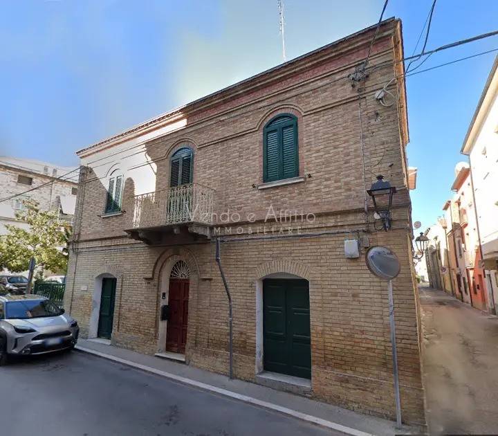 casa indipendente in vendita a San Salvo