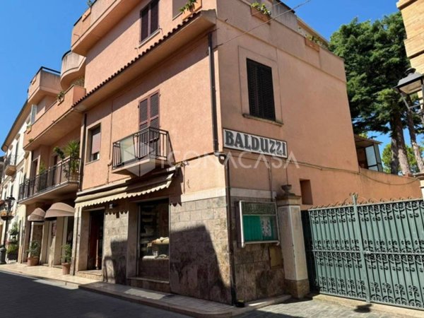 casa indipendente in vendita a San Salvo