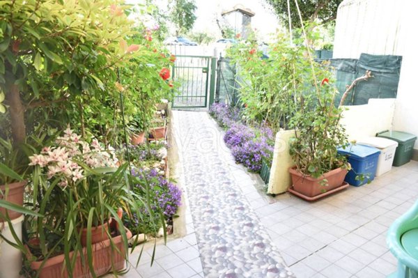 casa indipendente in vendita a Santa Maria Imbaro