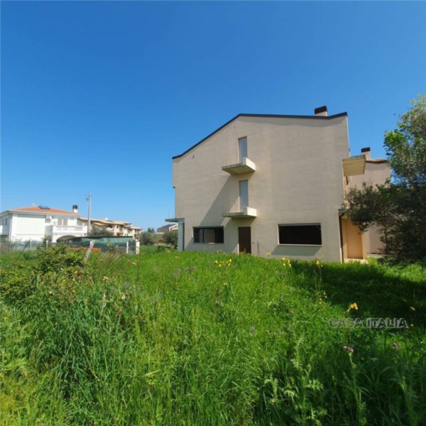 casa indipendente in vendita a Santa Maria Imbaro in zona Perilli