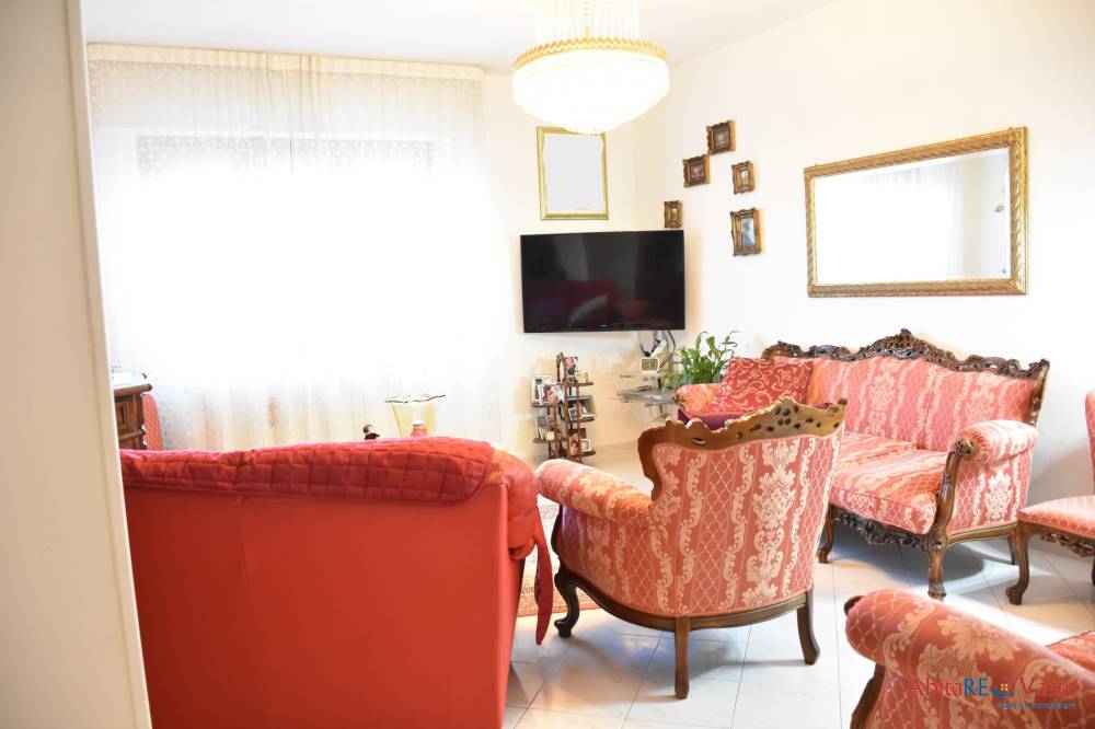 casa indipendente in vendita a Santa Maria Imbaro